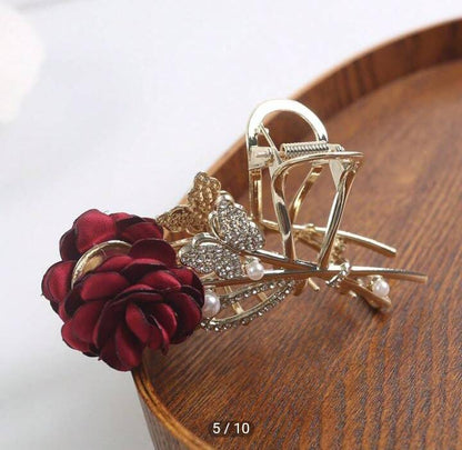 Rose Metallic Claw Clip
