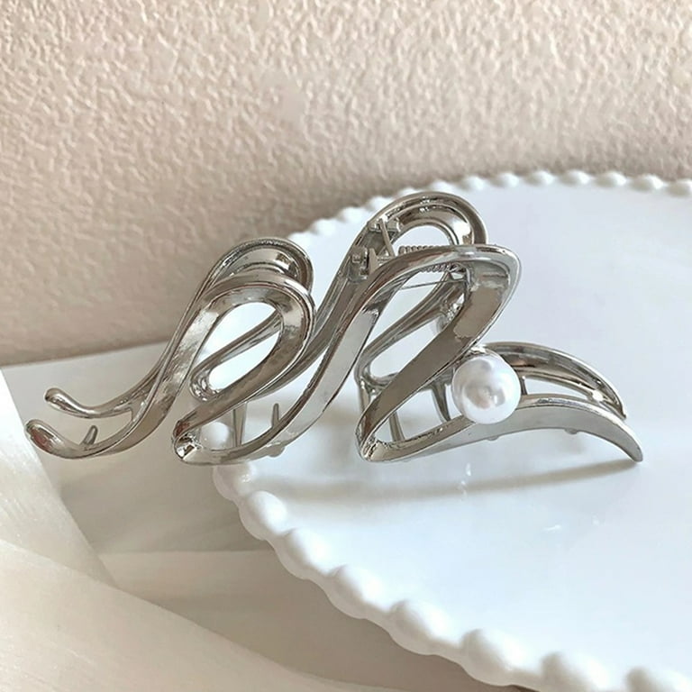 Faux Pearl Claw Clip