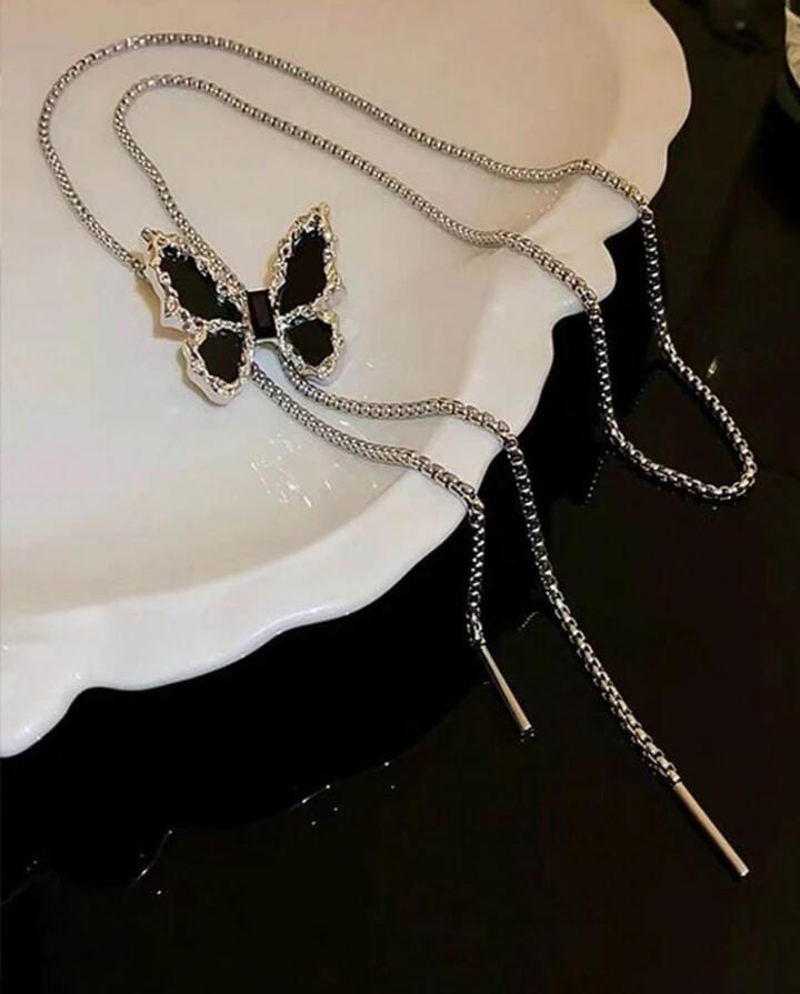 Adjustable Silver Butterfly Pendant (Black)