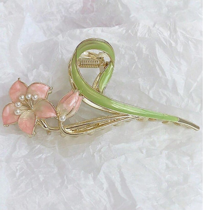 Metal Flower Claw Clip
